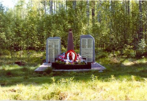 Воинское захоронение № 75 Ленинградская область, Выборгский район, Приморское городское поселение, Глебычевская территория, Годуновский проезд, соор. 2. Координаты GPS 60.456140, 28.534151.
